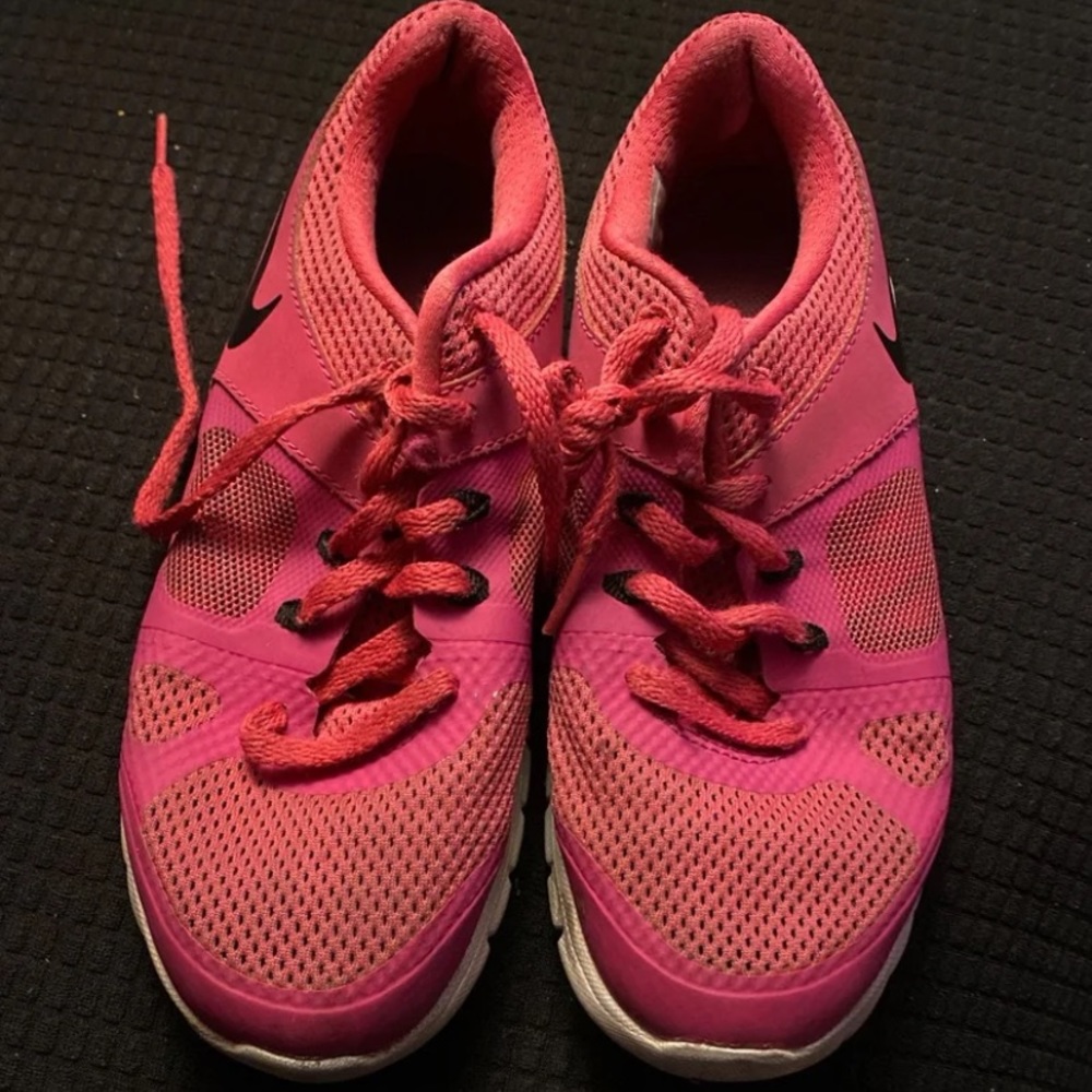 Nike shoes